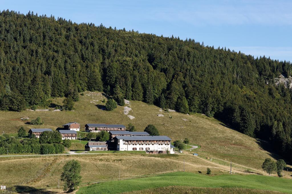 Hotel Club Le Risoux Bois-d'Amont ภายนอก รูปภาพ